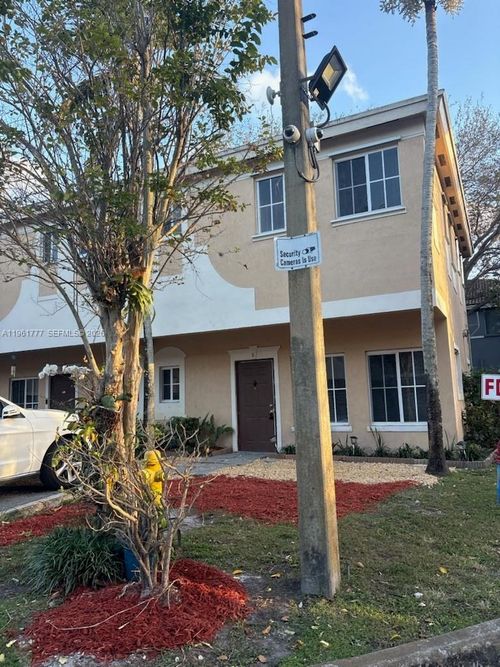 f6-3928 Sw 52nd Ave, Pembroke Park, FL, 33023-7905 | Card Image