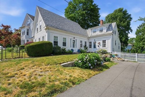 113 Temple St, Whitman, MA, 02382-1355 | Card Image