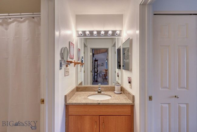 Guest bathroom vanity, Bath tub and closet | Image 11