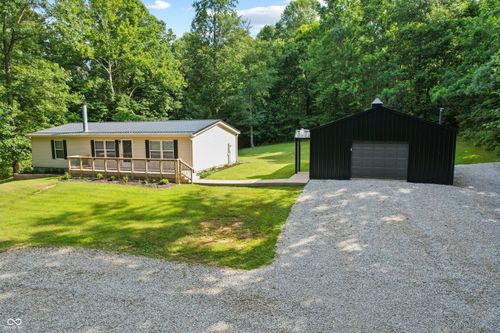 5542 E Washboard Rd, Bloomfield, IN, 47424-4785 | Card Image