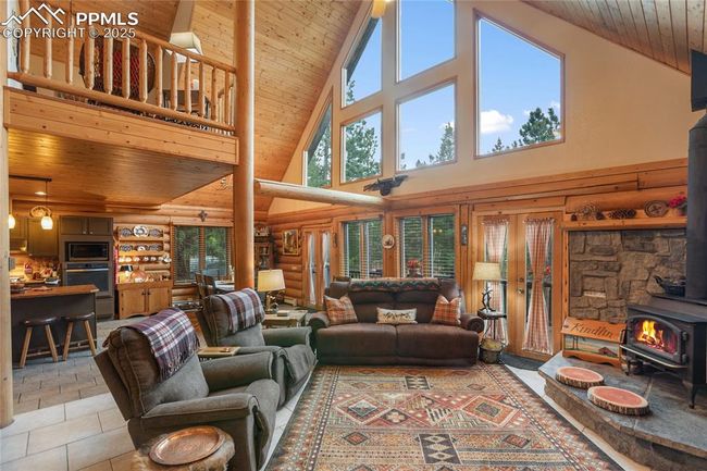 2255 Spruce Rd, House other with 4 bedrooms, 3 bathrooms and 1 parking in Woodland Park CO | Image 11
