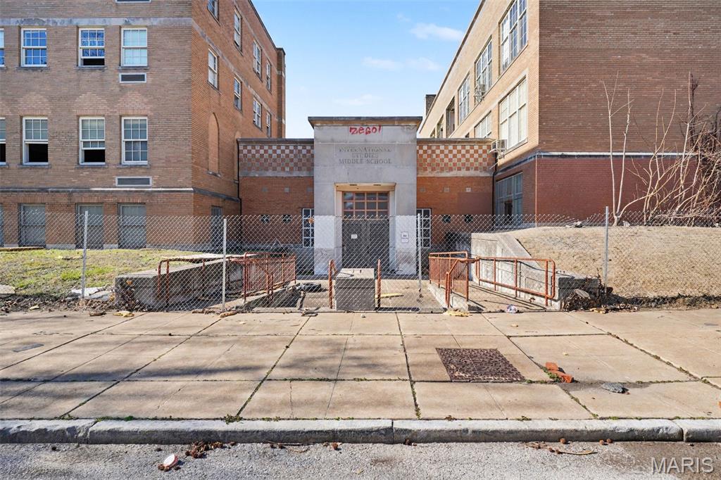Commercial Sale in St Louis 5