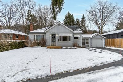 223 York Rd, House other with 2 bedrooms, 2 bathrooms and 4 parking in Dundas ON | Image 1