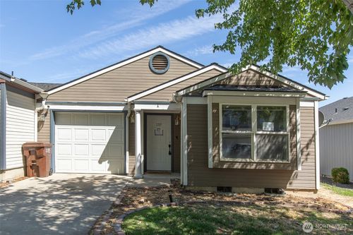 1-105 Peach Tree Ln, Yakima, WA, 98908-2889 | Card Image