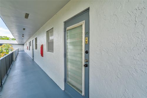 apt-e309-8350 Sands Point Blvd, Tamarac, FL, 33321-3835 | Card Image