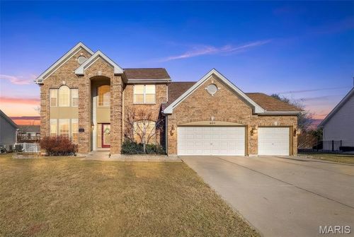 804 Brockwell Dr, Dardenne Prairie, MO, 63368-8370 | Card Image