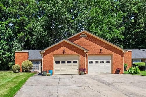 7107 Forest Ln, Union City, GA, 30291-2304 | Card Image