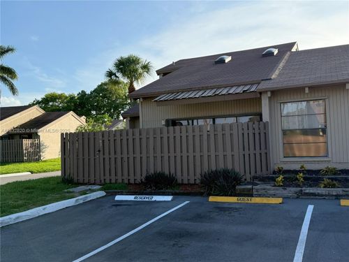 1965 Sw 81st Way, Davie, FL, 33324-5401 | Card Image