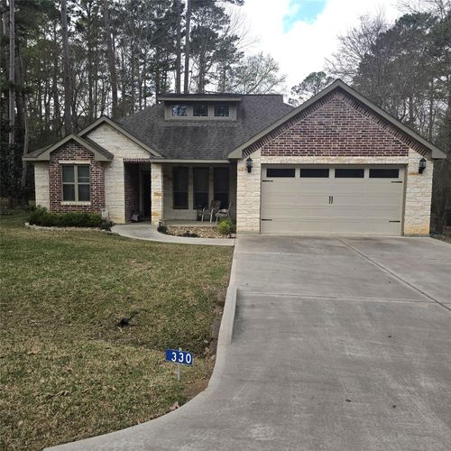 330 N Royale Greens Dr, Coldspring, TX, 77331-3171 | Card Image