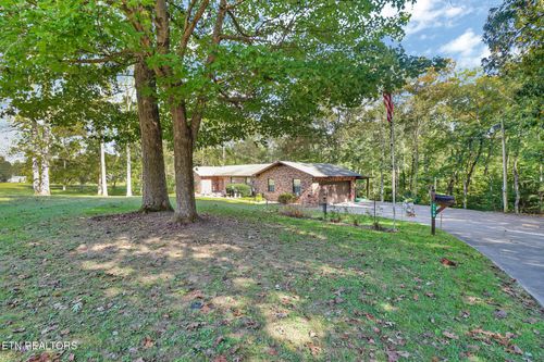 1190 Sand Cut Rd, Oneida, TN, 37841-3813 | Card Image