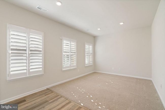 9520 Barnes Loop, Townhouse with 3 bedrooms, 4 bathrooms and null parking in MANASSAS VA | Image 18