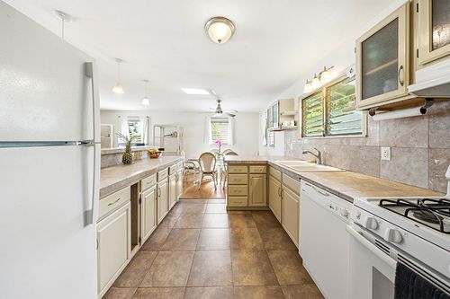 24-4933 Aliali Rd, KAPAA, HI, 96746-2438 | Card Image