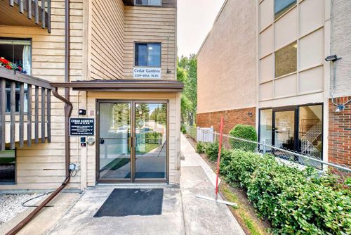 68-3519 49 Street Nw, Calgary, AB, T3A2C7 | Card Image
