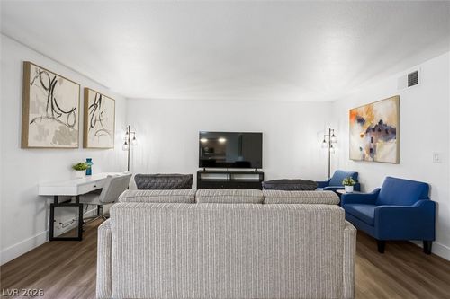 unit-353-5404 River Glen Dr, Las Vegas, NV, 89103-7416 | Card Image
