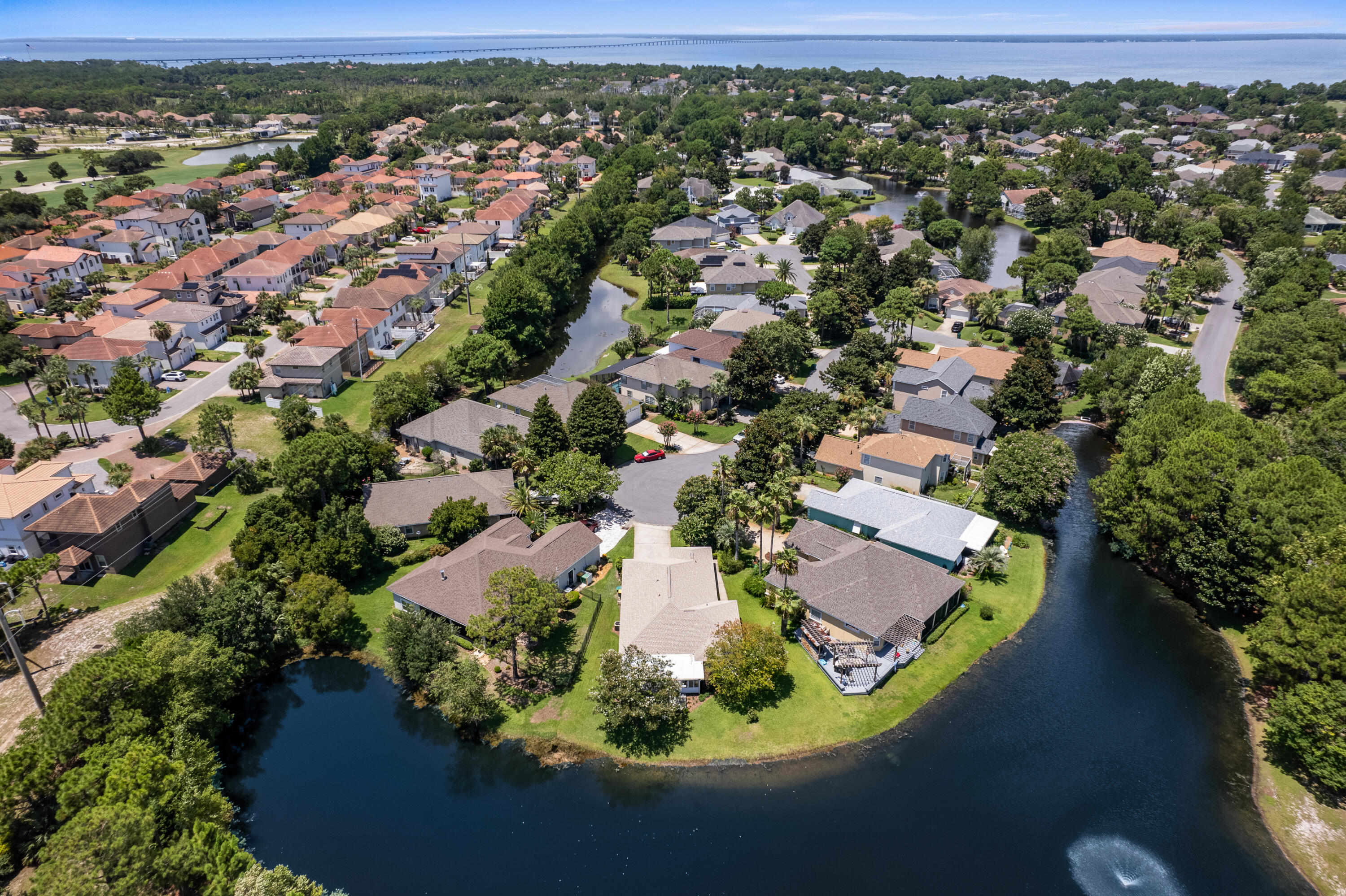 Talquin Cv, Destin, FL 32541