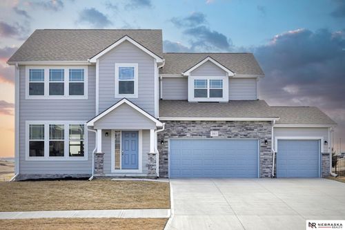 20811 Jeannie Ln, Gretna, NE, 68028-5043 | Card Image