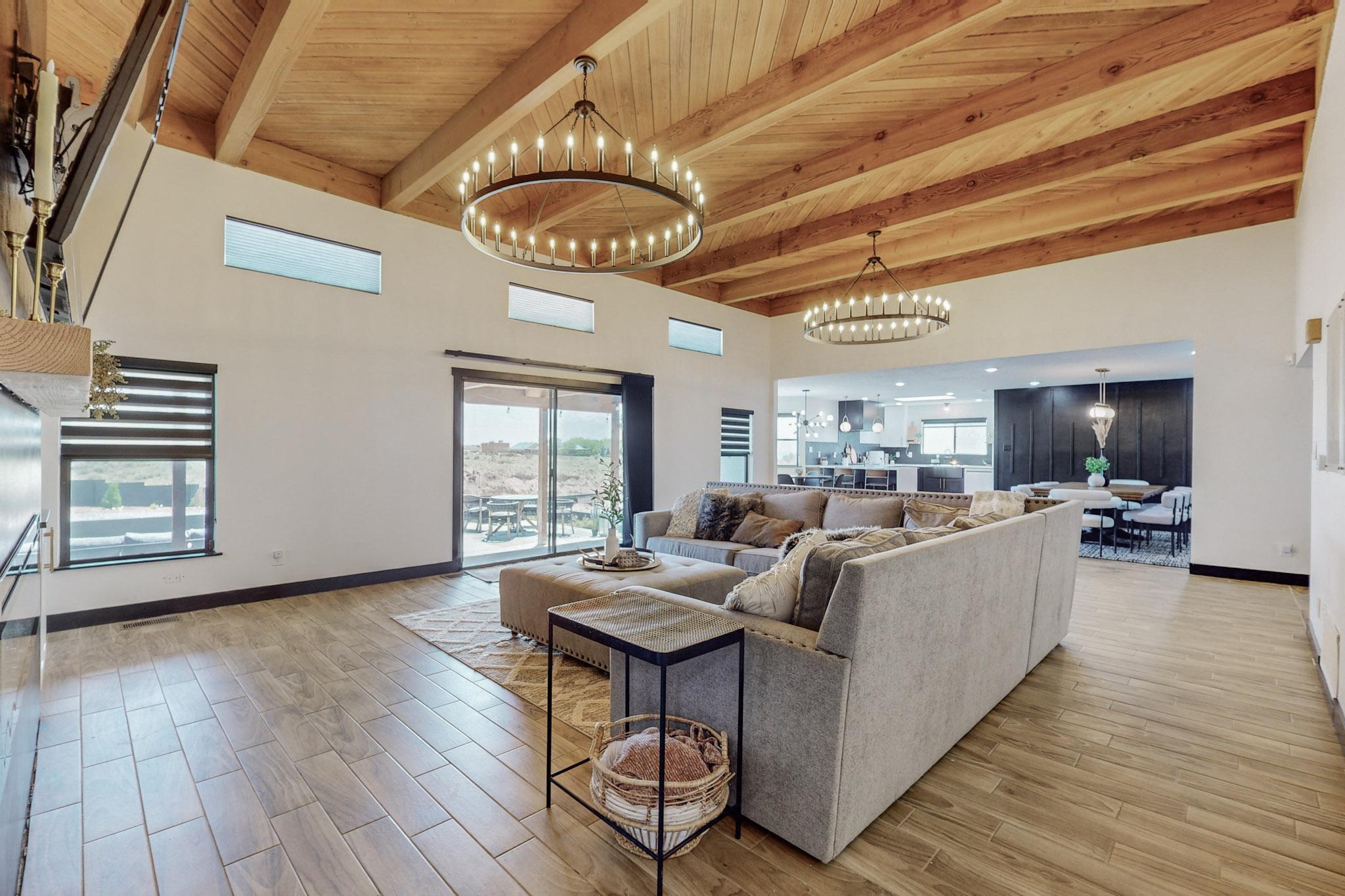 Palomas Ave, Albuquerque, NM 87122