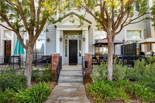 35-26841 Shorebreak Ln, Valencia, CA, 91355 | Card Image