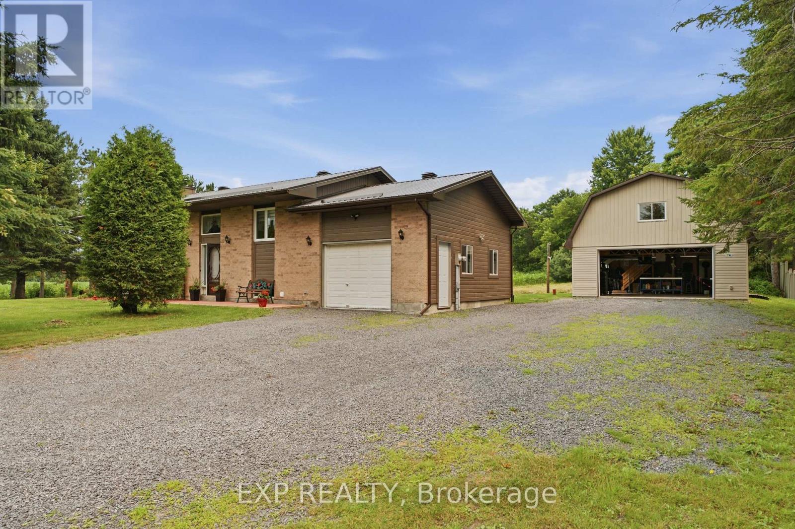 Residential in Clarence-Rockland