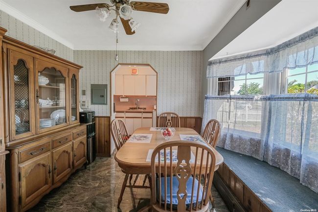 30 Saddle Ln, House other with 3 bedrooms, 2 bathrooms and null parking in Levittown NY | Image 16