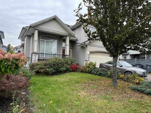 8333 146 St, Surrey, BC, V3S3A7 | Card Image