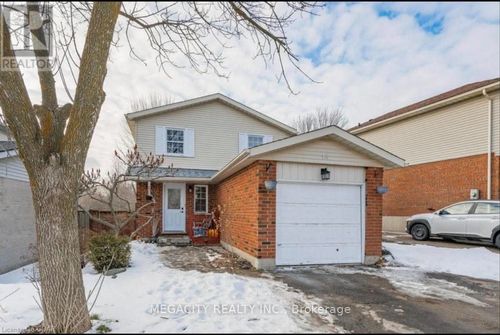 14 Chesterton Lane, Guelph, ON, N1E6T1 | Card Image