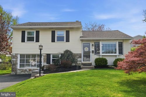 600 Bryant Ln, HATBORO, PA, 19040-2408 | Card Image