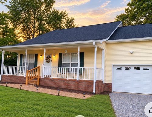 230 Woodruff Rd, Adams, TN, 37010-4978 | Card Image