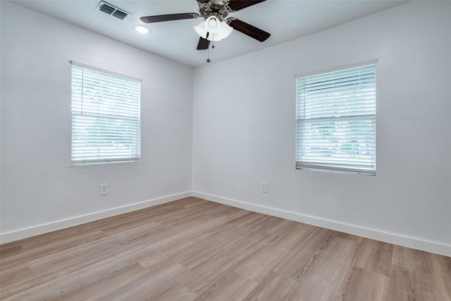 307 Commerce St W, House other with 2 bedrooms, 1 bathrooms and null parking in Honey Grove TX | Image 17