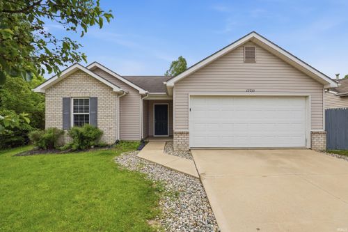 12715 Braveheart Dr, Fort Wayne, IN, 46814-7491 | Card Image