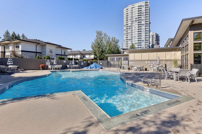 1809 - 3093 Windsor Gate, Condo with 2 bedrooms, 2 bathrooms and 2 parking in Coquitlam BC | Image 30