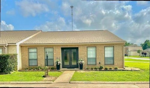 495 Yorktown Ln, Beaumont, TX, 77707-1873 | Card Image