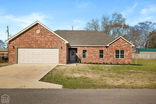121 Pecan St, Lake City, AR, 72437-8881 | Card Image
