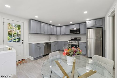 1-74 Forest St, Montclair, NJ, 07042-3811 | Card Image