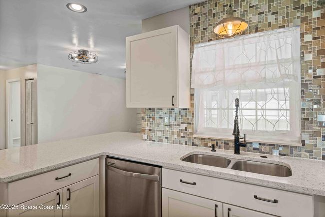 1641 Paragon Rd Se, House other with 3 bedrooms, 2 bathrooms and null parking in PALM BAY FL | Image 9