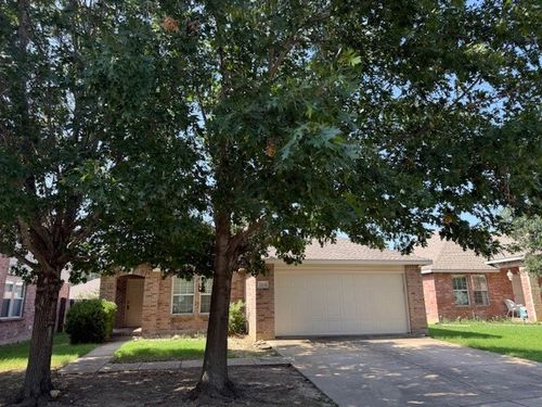 1744 Thorntree Ln, Justin, TX, 76247-5769 | Card Image