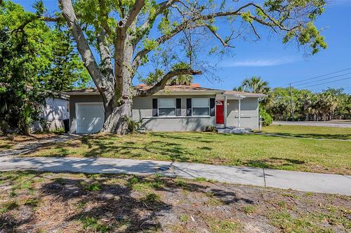 3645 6th St S, ST PETERSBURG, FL, 33705-3815 | Card Image