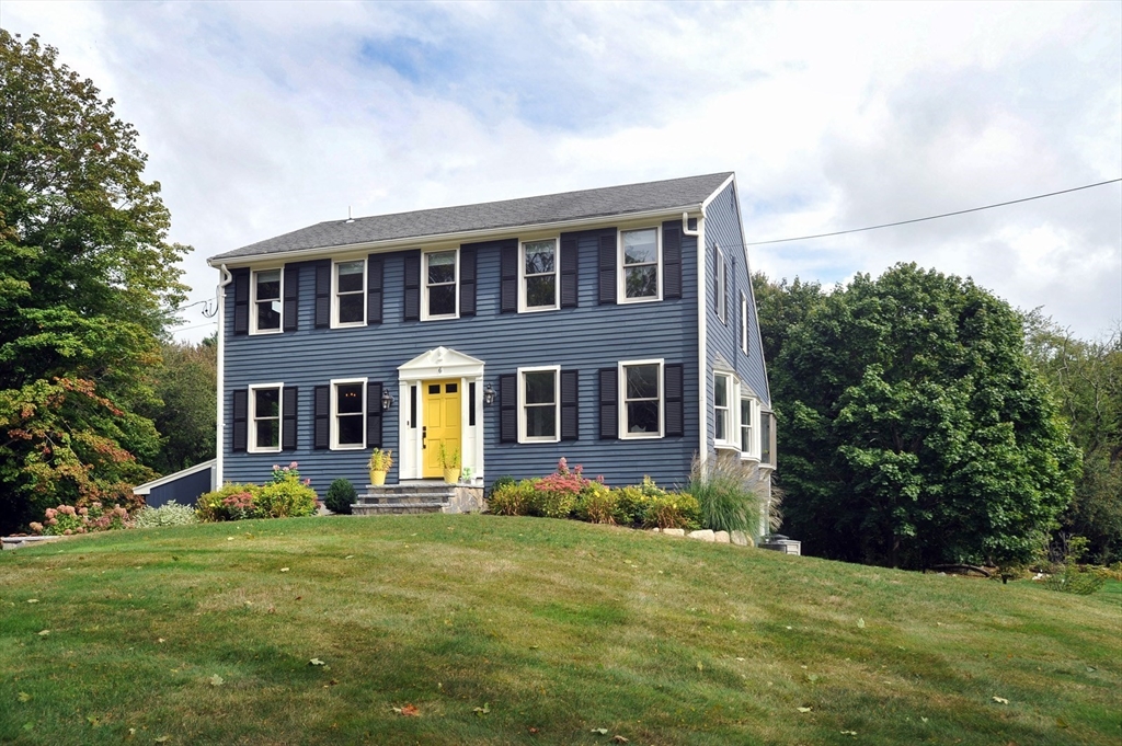 Village Ln, Hingham, MA 02043