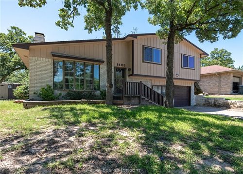 1405 Magnolia Dr, College Station, TX, 77840-3626 | Card Image