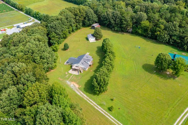 121 Dee Runion Rd, House other with 2 bedrooms, 2 bathrooms and null parking in Jonesborough TN | Image 51