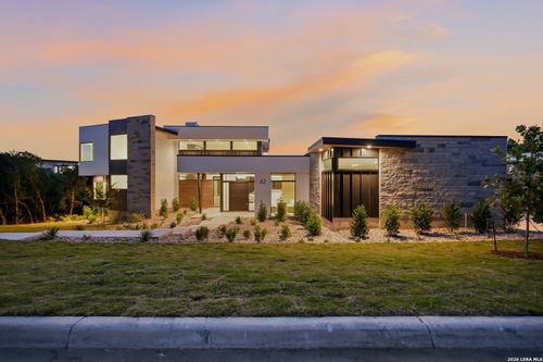 62 Via Aragon, San Antonio, TX, 78257-1739 | Card Image