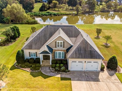 139 Stone Nut Trl, Fuquay Varina, NC, 27526-3501 | Card Image