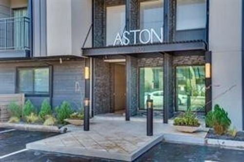 apt-317-2800 Douglas Ave, Dallas, TX, 75219-6235 | Card Image