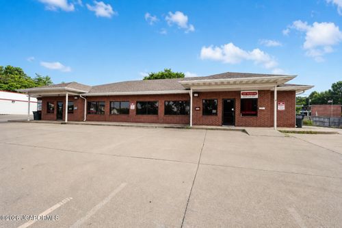 317 W 4th St, Fulton, MO, 65251-1740 | Card Image