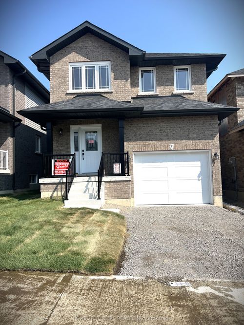 236 O'Neil St, Peterborough, ON, K9K0H1 | Card Image
