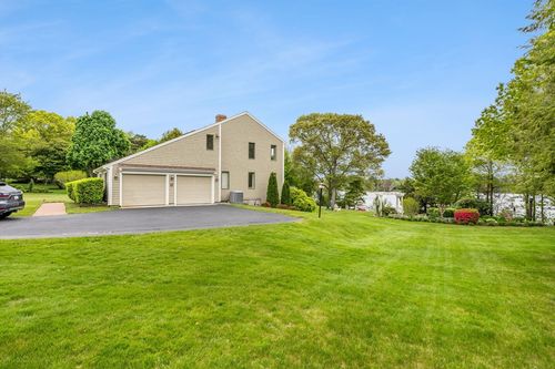 376 Flint St, Marstons Mills, MA, 02648-1221 | Card Image