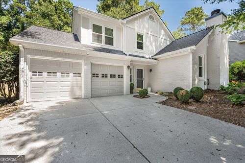 1016 Pine Grove Dr, Alpharetta, GA, 30009-2361 | Card Image