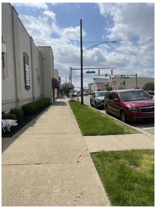 204 N Barron St, Eaton, OH, 45320-1765 | Card Image