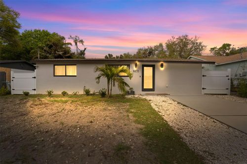 8835 W Patterson St, Tampa, FL, 33615-2303 | Card Image