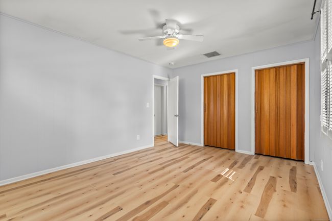 37 Tarinelli Cir, House other with 5 bedrooms, 1 bathrooms and 6 parking in Bridgeport CT | Image 19